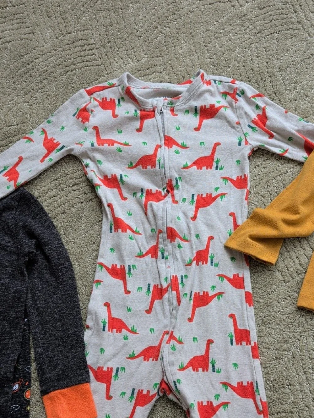 Old Navy Kids' Pajama Set in Orange, Gray, Light Blue, White